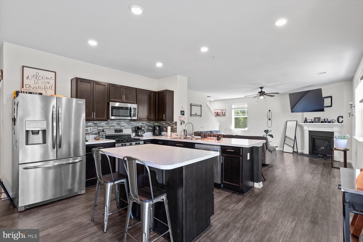 403 Twin Creeks Drive photo 17