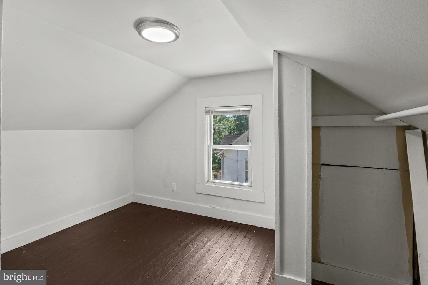 728 Jackson St photo 23