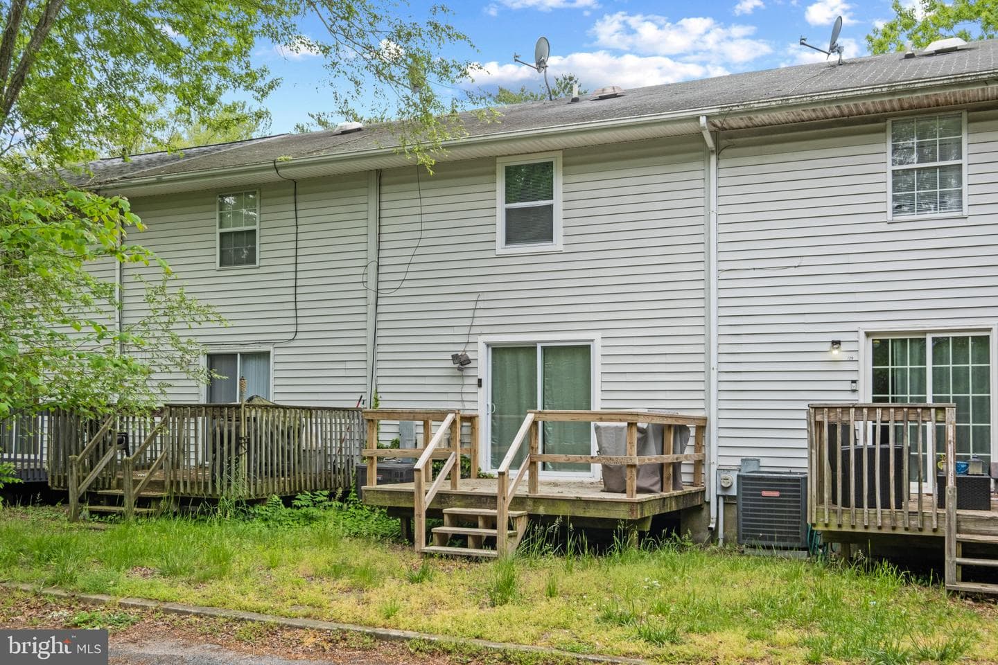 731 Hemlock St photo 21