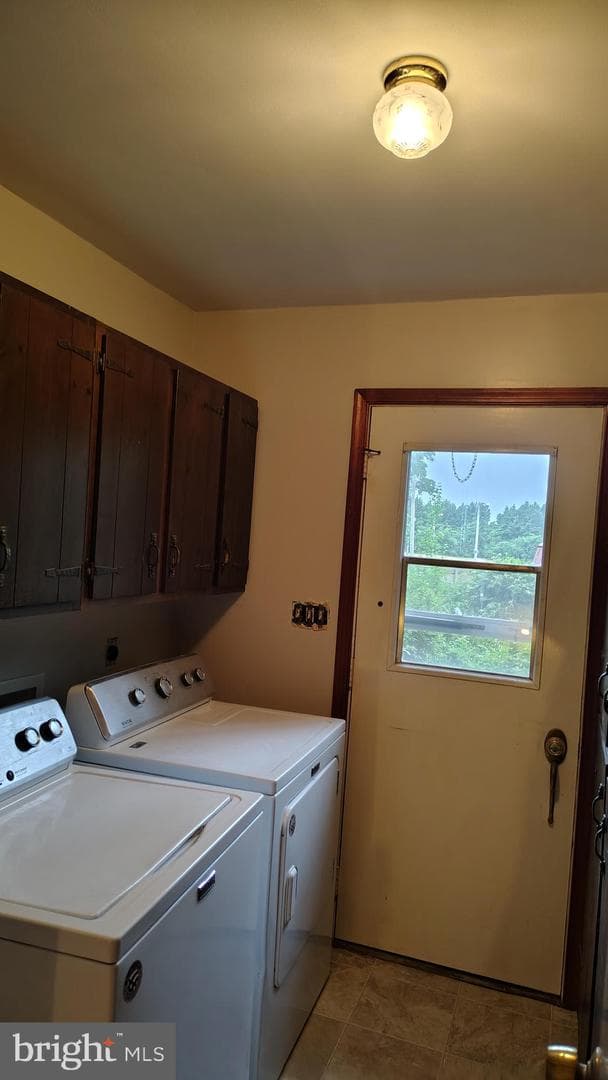 802 Oxford Circle photo 11