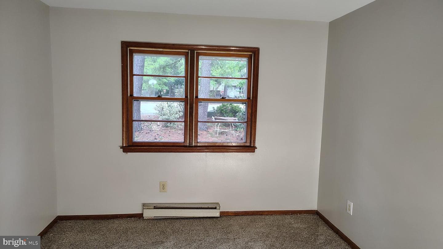 802 Oxford Circle photo 6