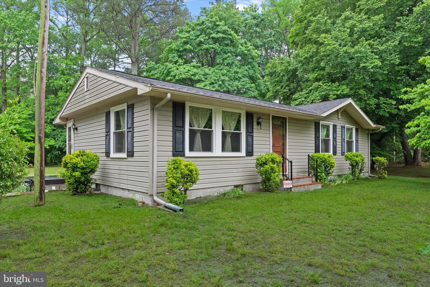 5165 Cooper Road, Eden
