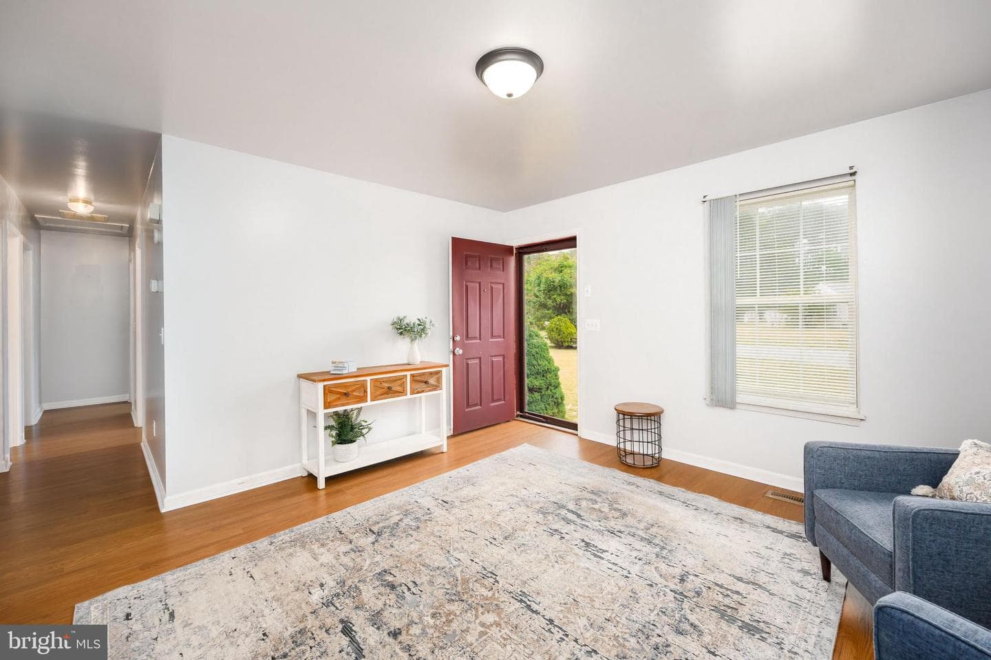 619 Wellington Circle photo 16