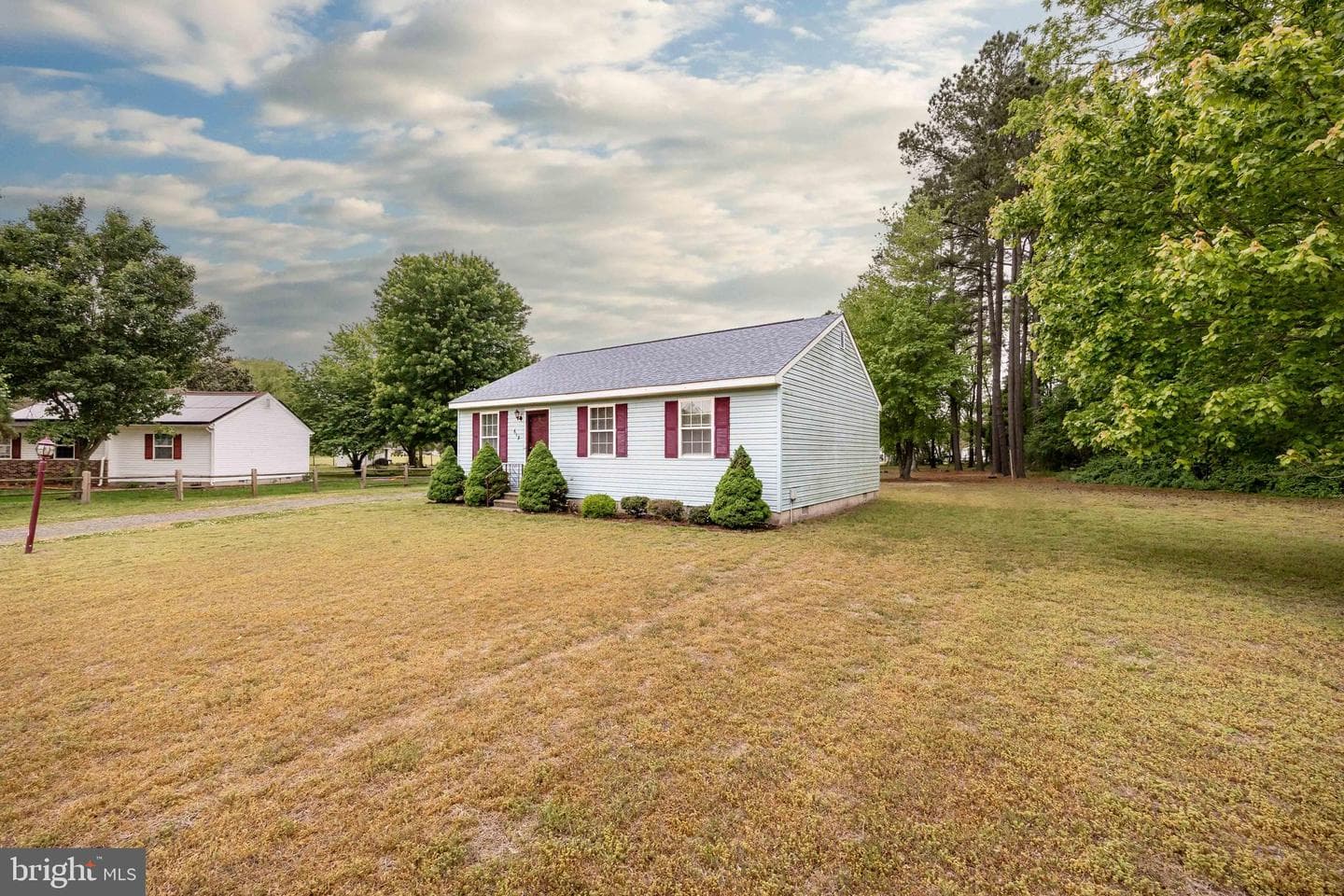 619 Wellington Circle photo 33