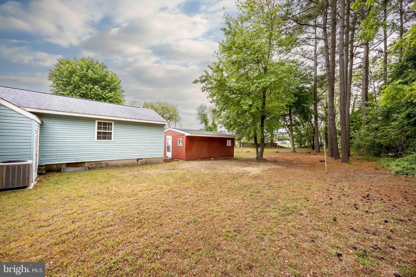 619 Wellington Circle photo 36