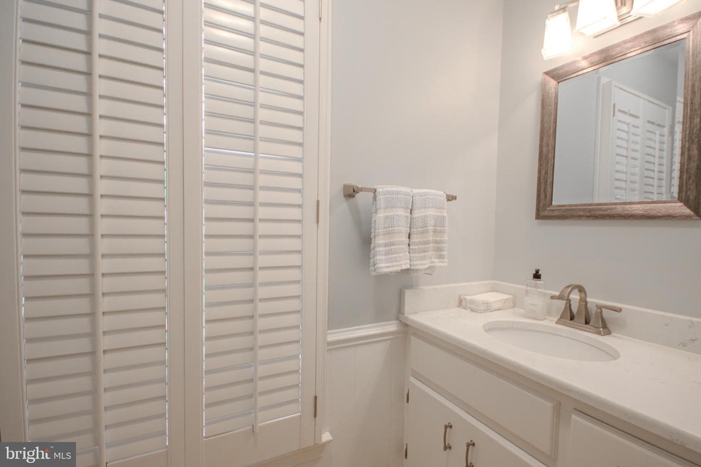 29745 Jackson Road photo 20