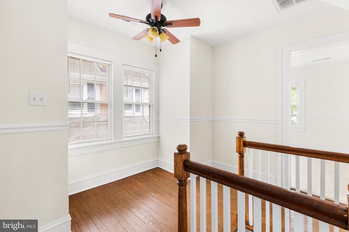 307 New York Avenue photo 17