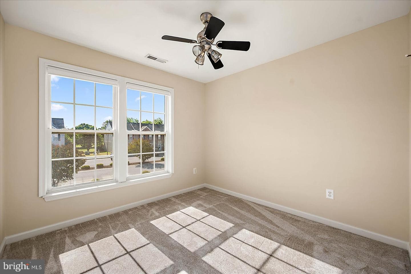 1009 Meadow View Drive photo 32