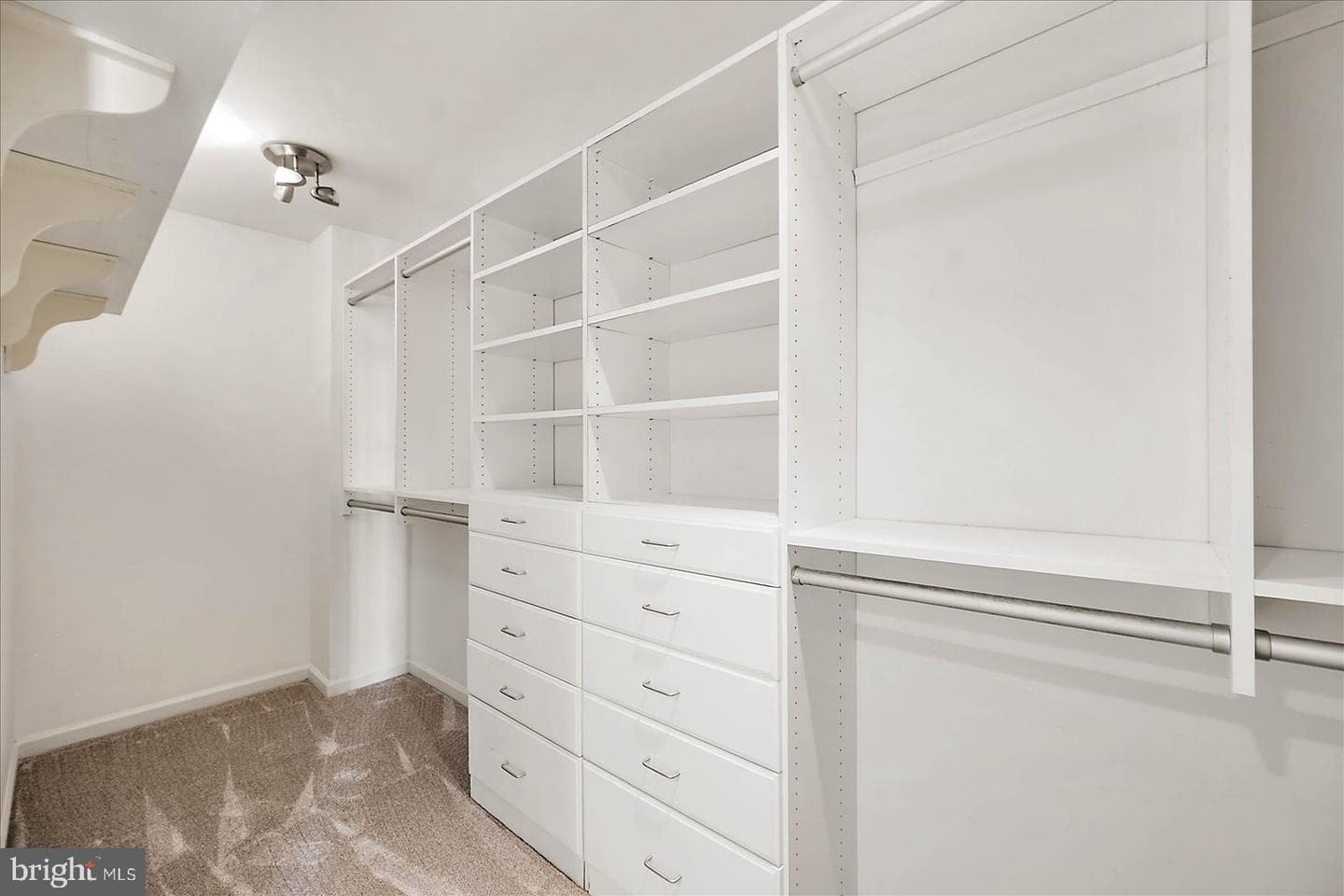 1009 Meadow View Drive photo 40