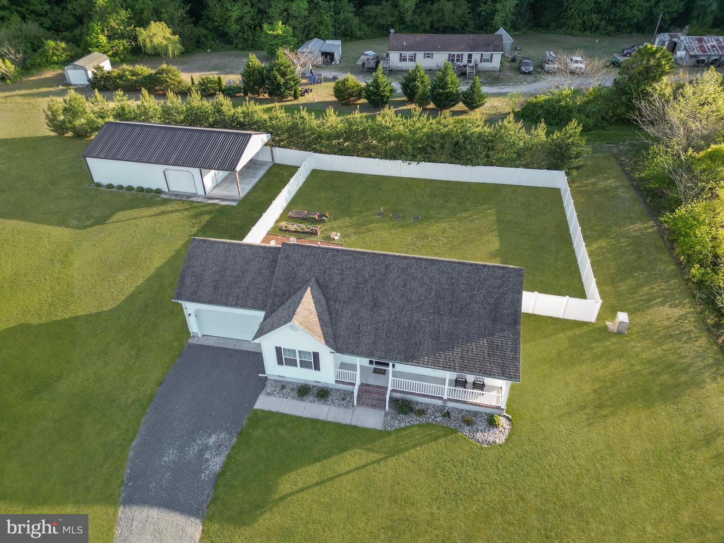 4744 Piper Lane photo 4