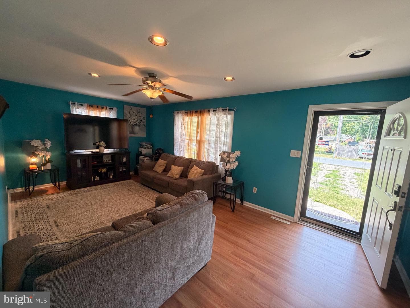 103 Montleau Ave photo 12