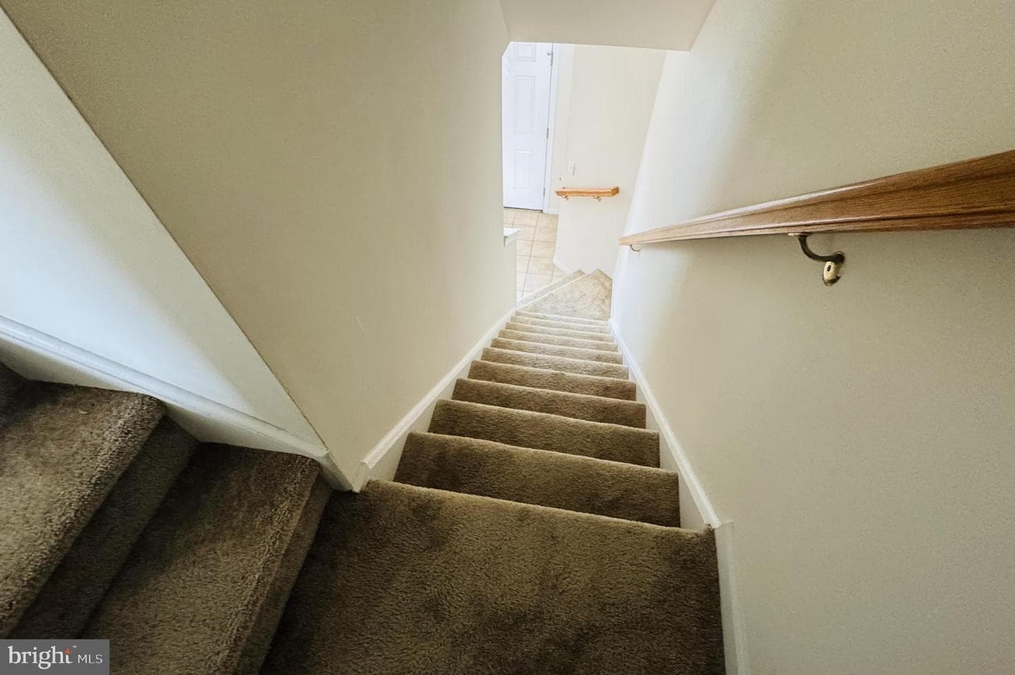 1005 Meadow View Drive photo 9