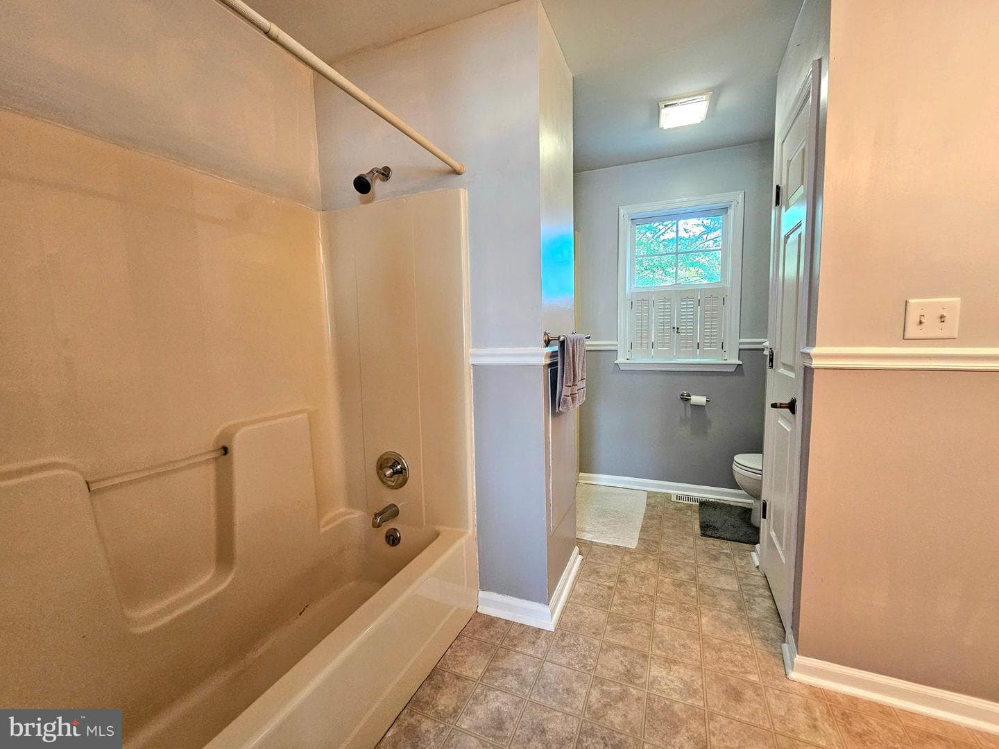 607 Upland Court photo 20