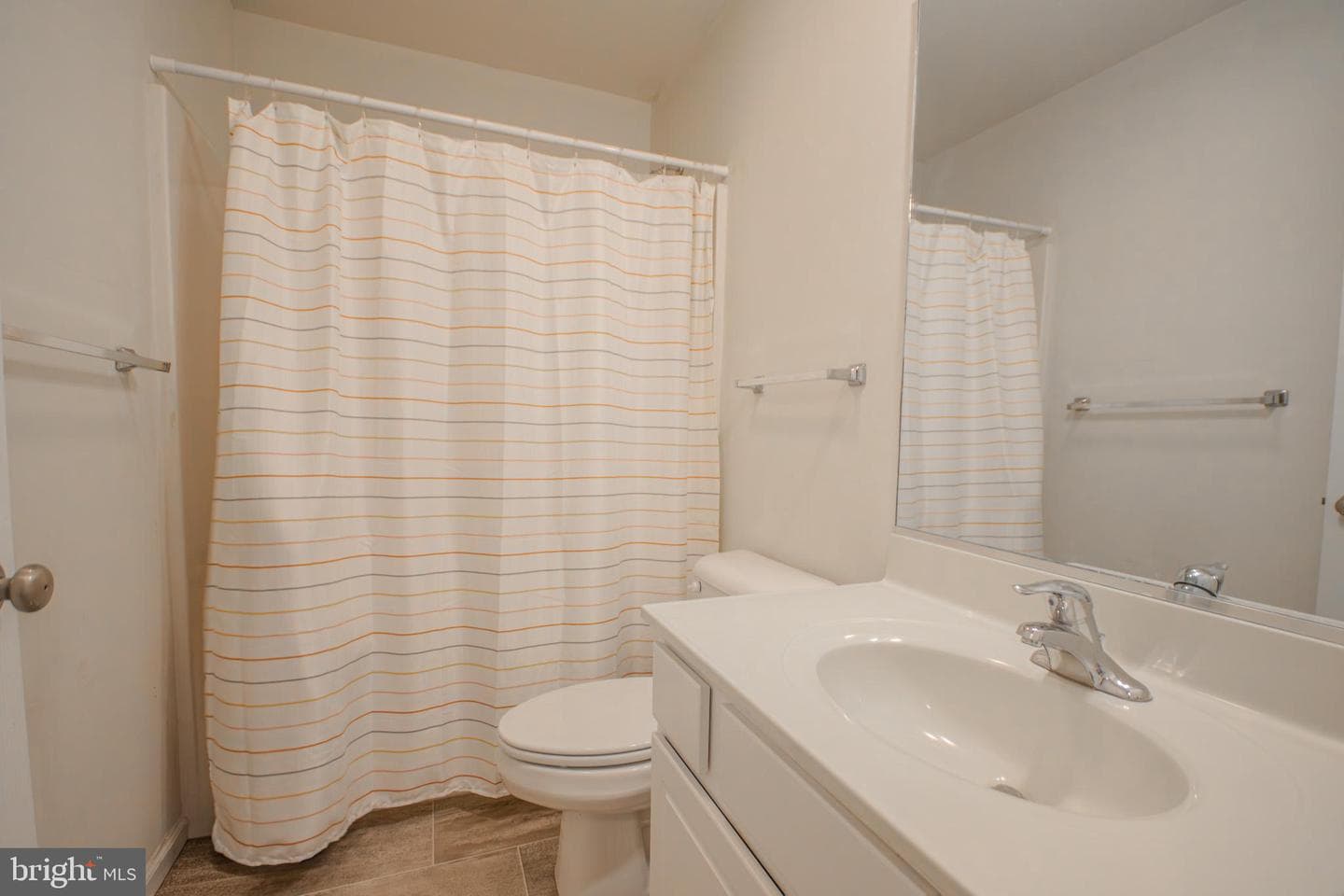 1140 Fairview Ln # 1140 photo 21