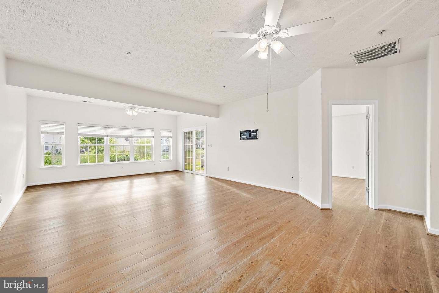 9540 Wedge Way photo 11