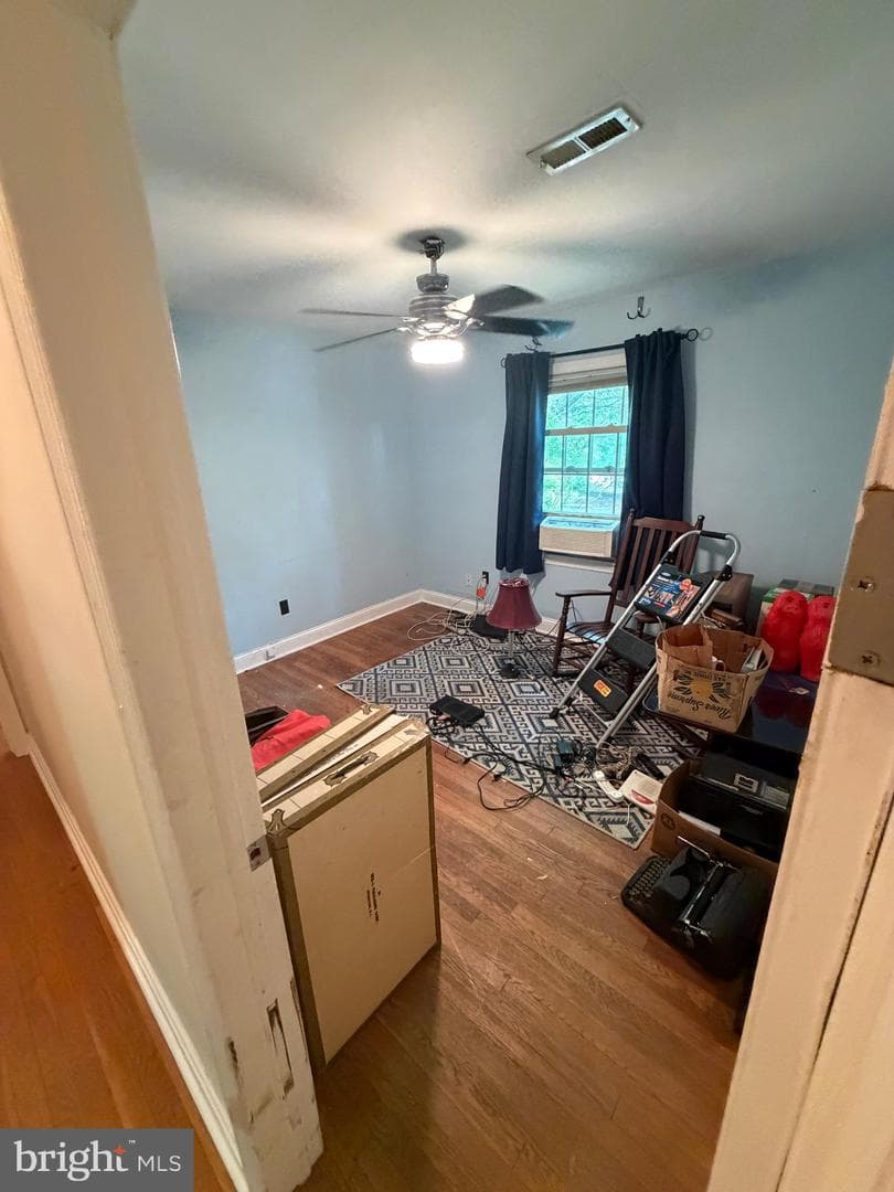 304 Wyman Drive photo 19