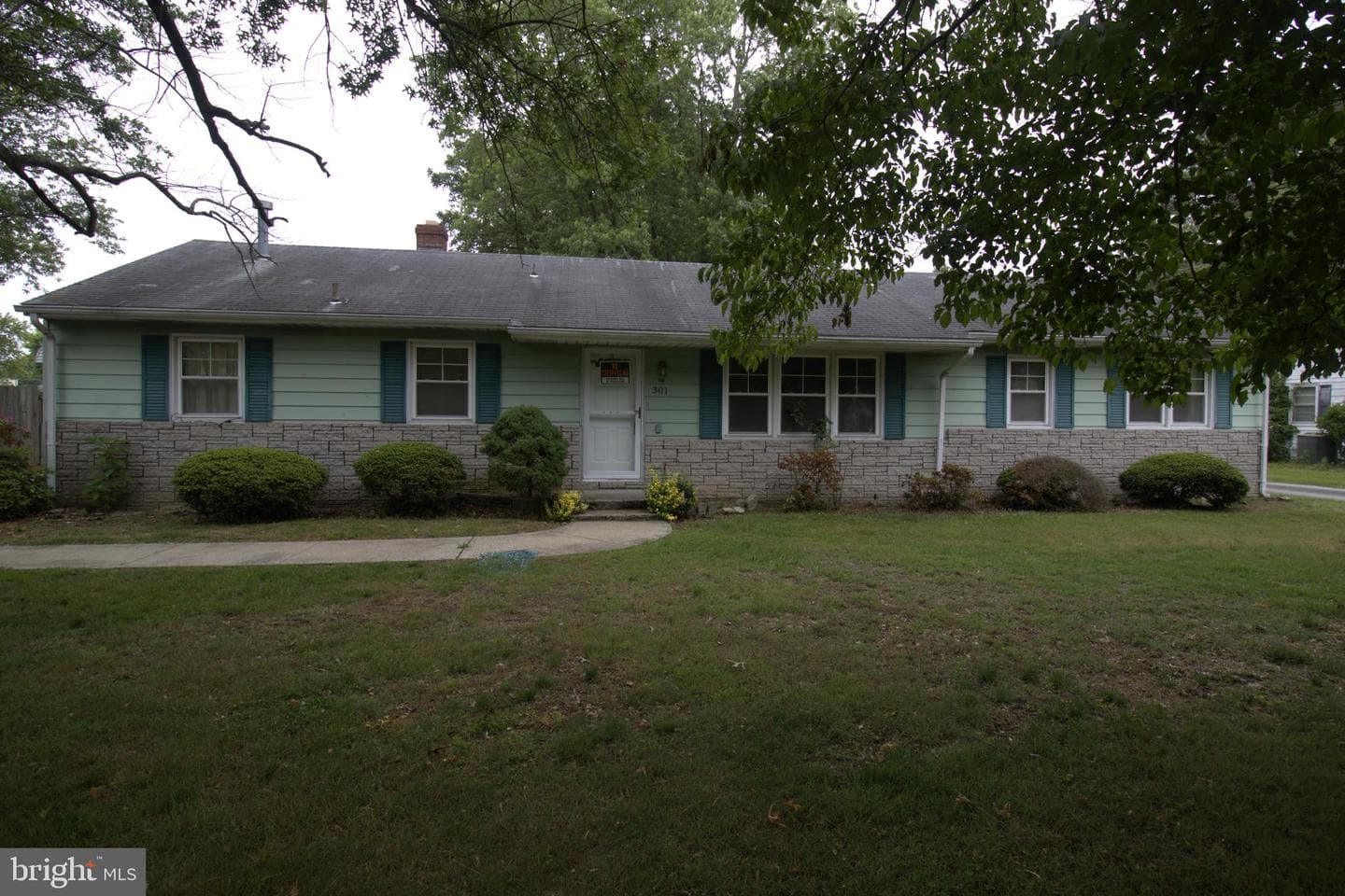 301 Glendale Drive photo 31