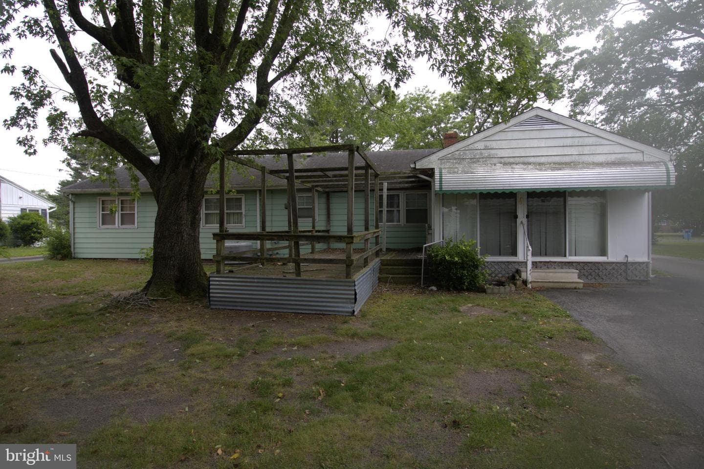 301 Glendale Drive photo 33