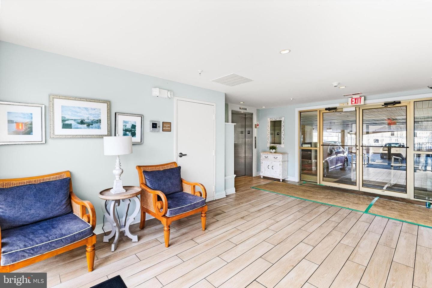 530 Riverside Drive #202 photo 37