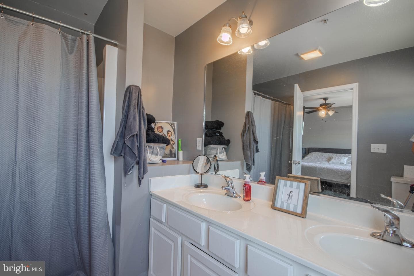 1144 Fairview Lane #1144 photo 17