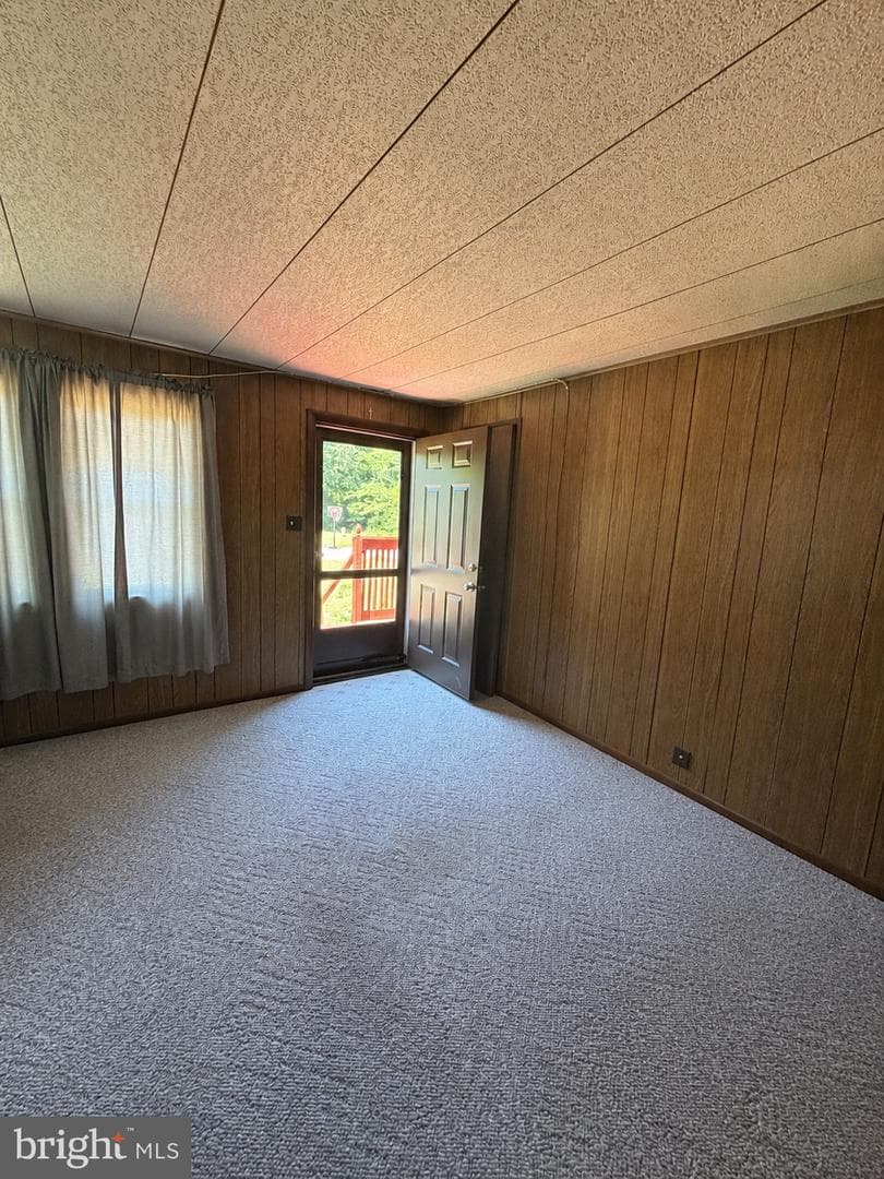 6953 Grenada Drive photo 3