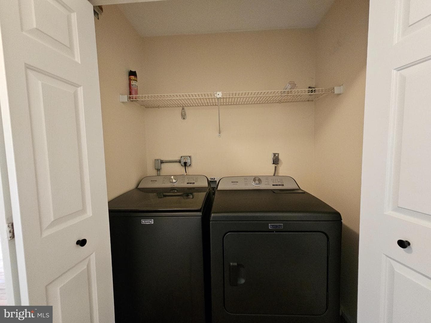 1405 Bantry Ln photo 18