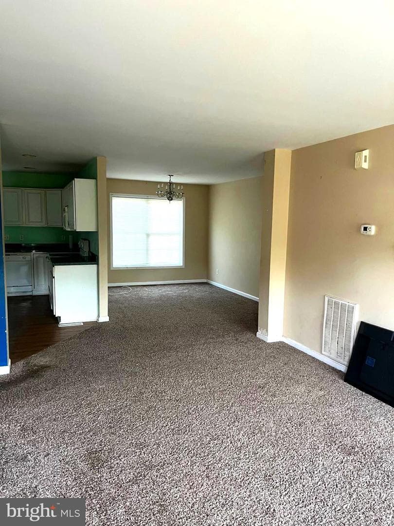 1103 Pine Street photo 4