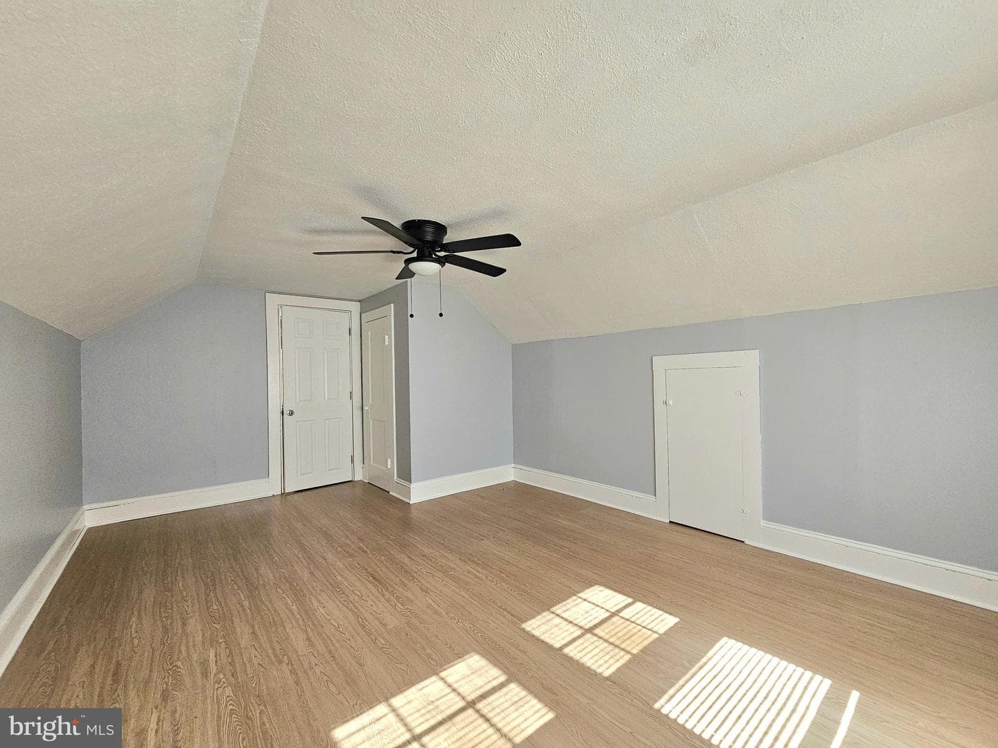 712 Ferndale Road photo 21