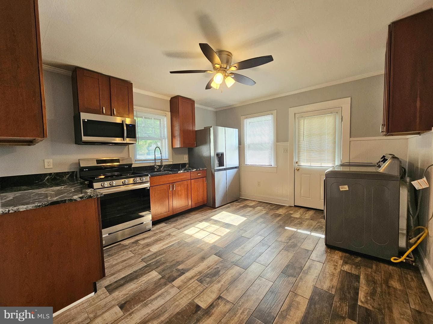 712 Ferndale Road photo 8