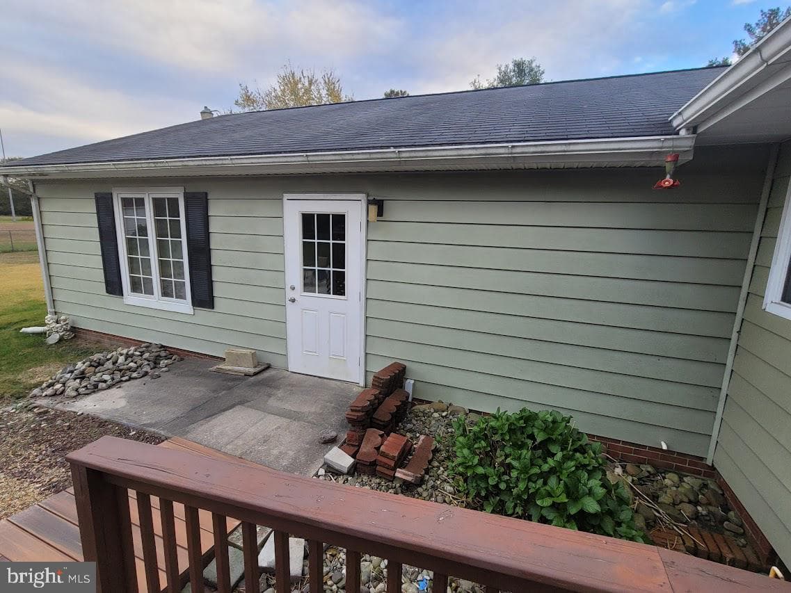 111 Clyde Avenue photo 44