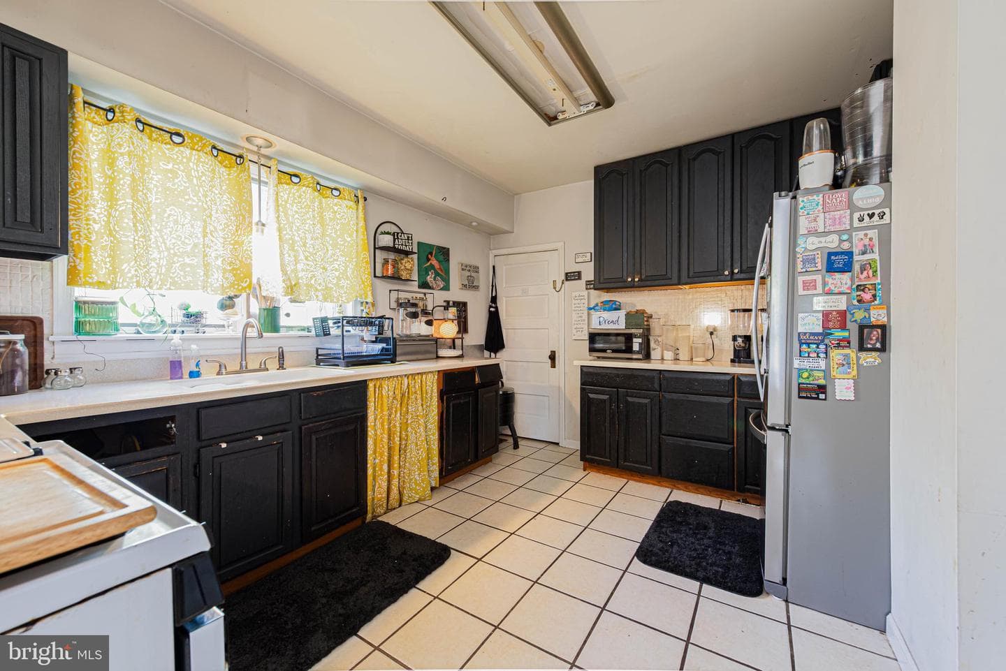 726 Smith Street photo 14