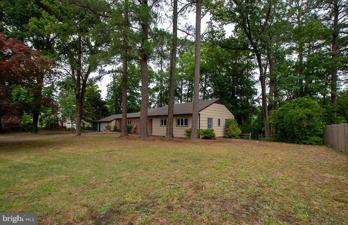 8539 E Marlboro Drive, Delmar