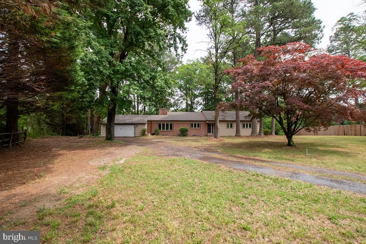 8539 E Marlboro Drive, Delmar