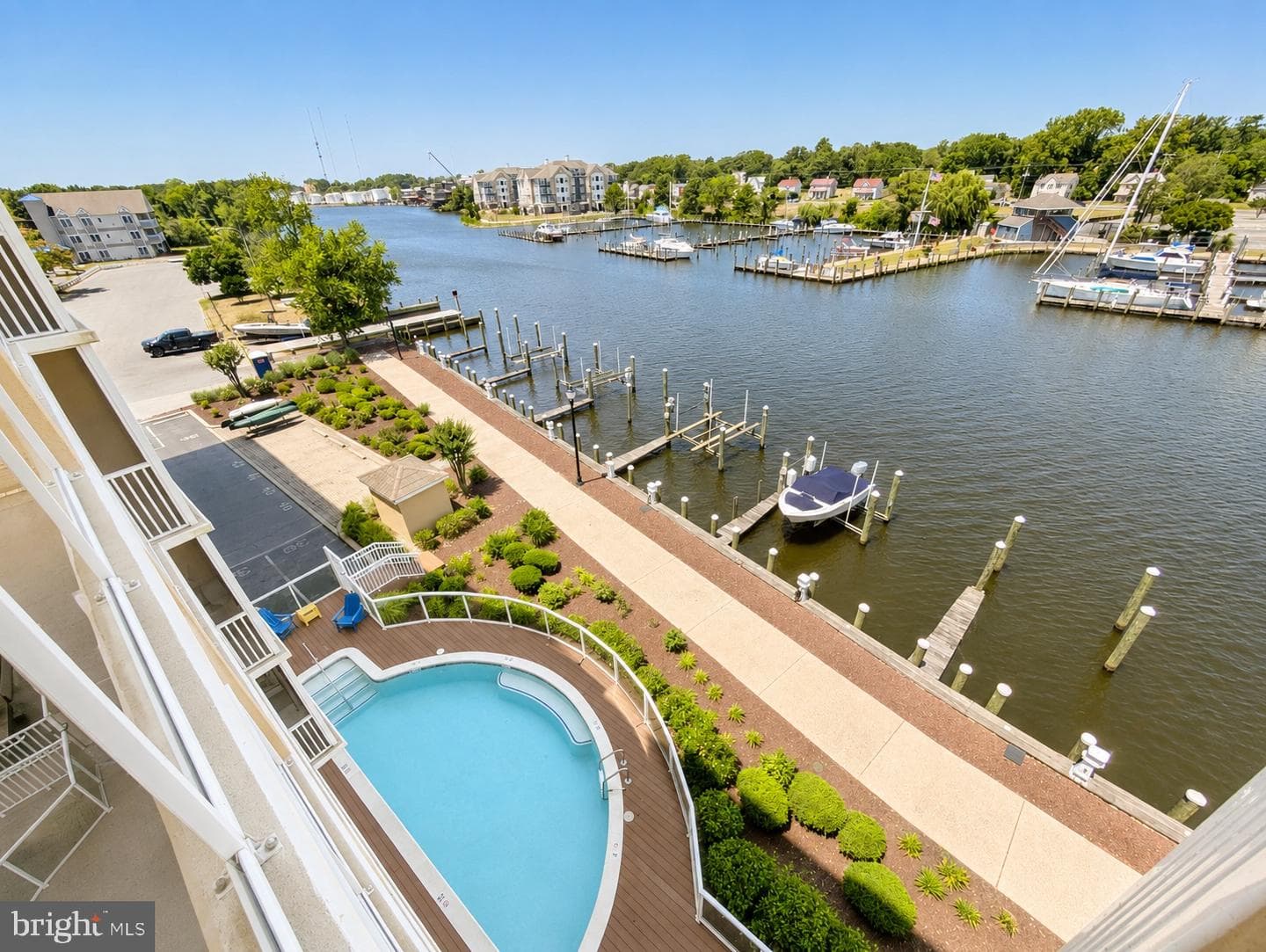 530 Riverside Drive #405 photo 32
