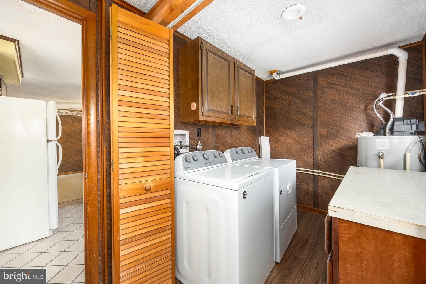 304 Calvin Drive photo 15
