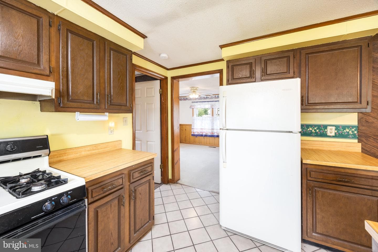 304 Calvin Drive photo 16