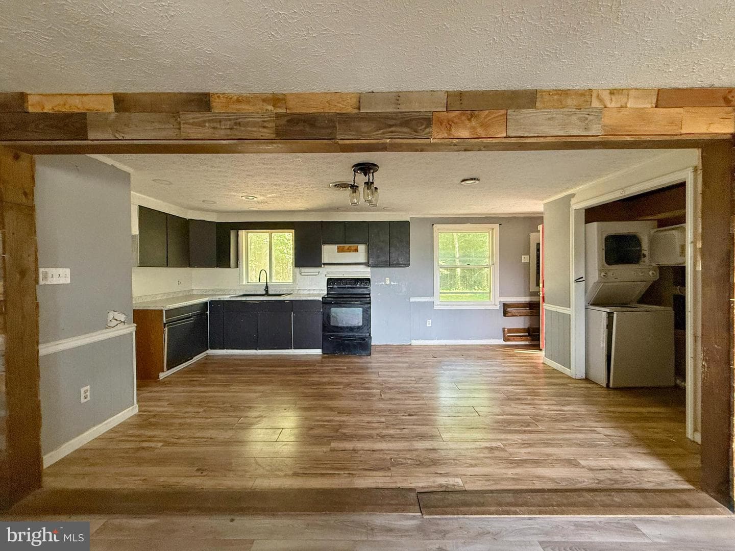 4779 Airport Road photo 5