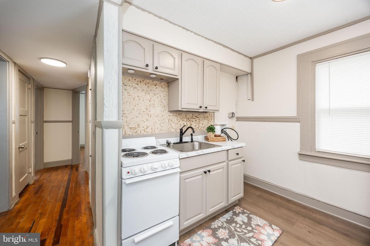 110 Carrollton Avenue photo 9