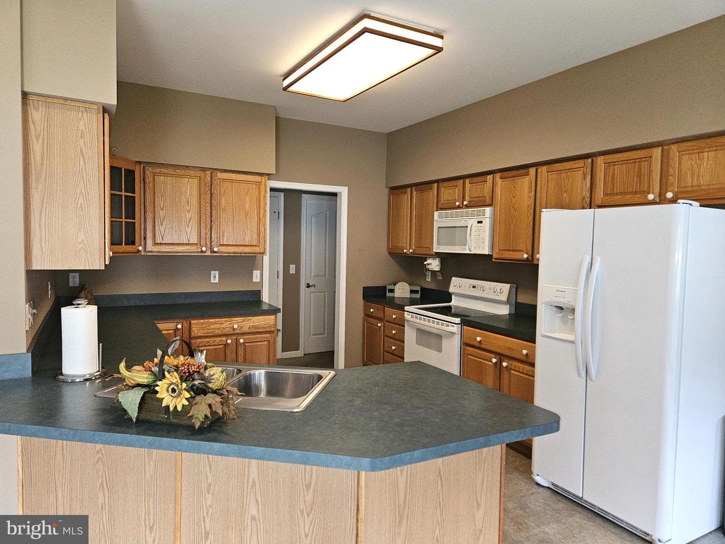 400 Parkwood Drive photo 9