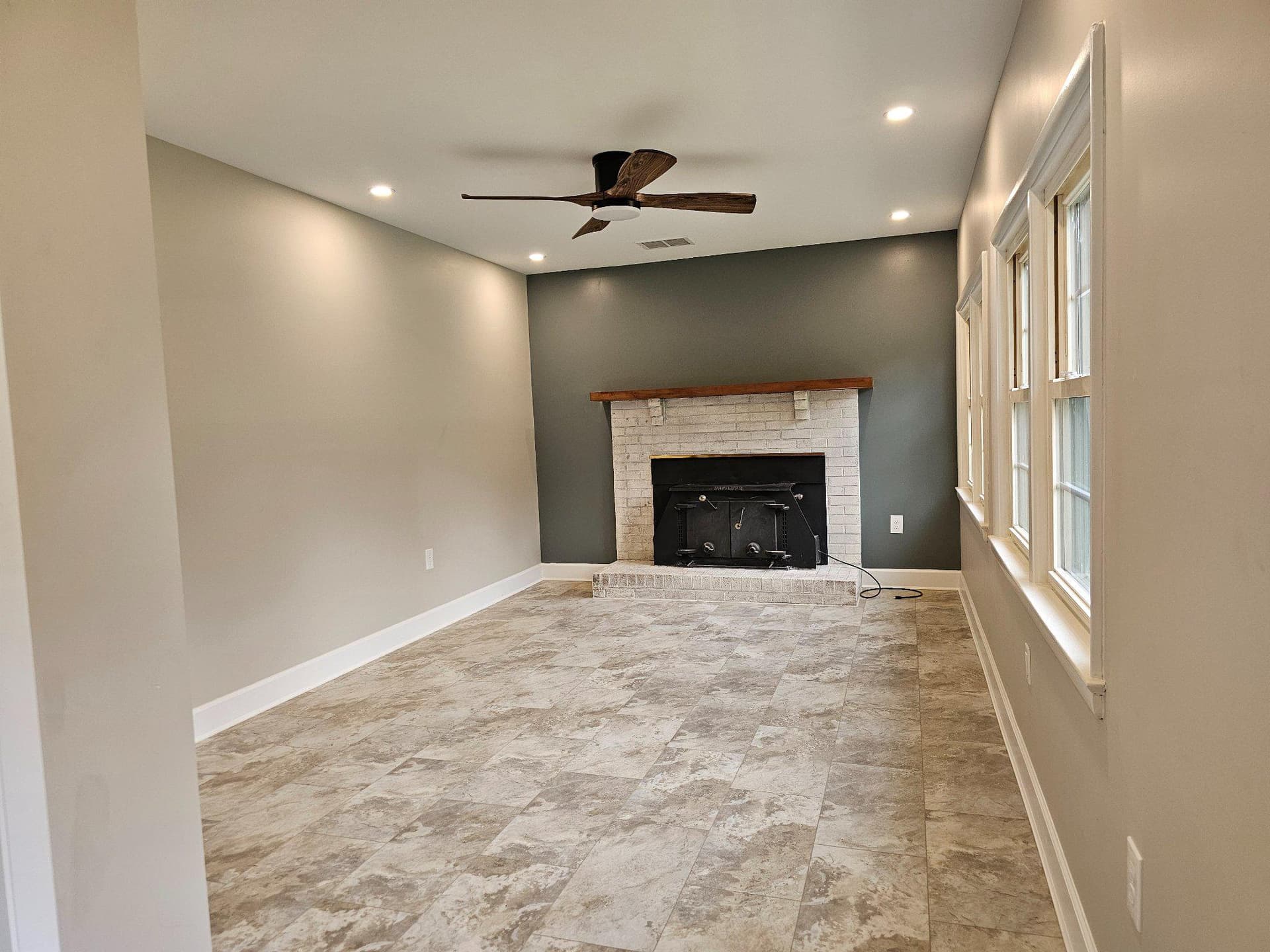 122 Hall Drive photo 13