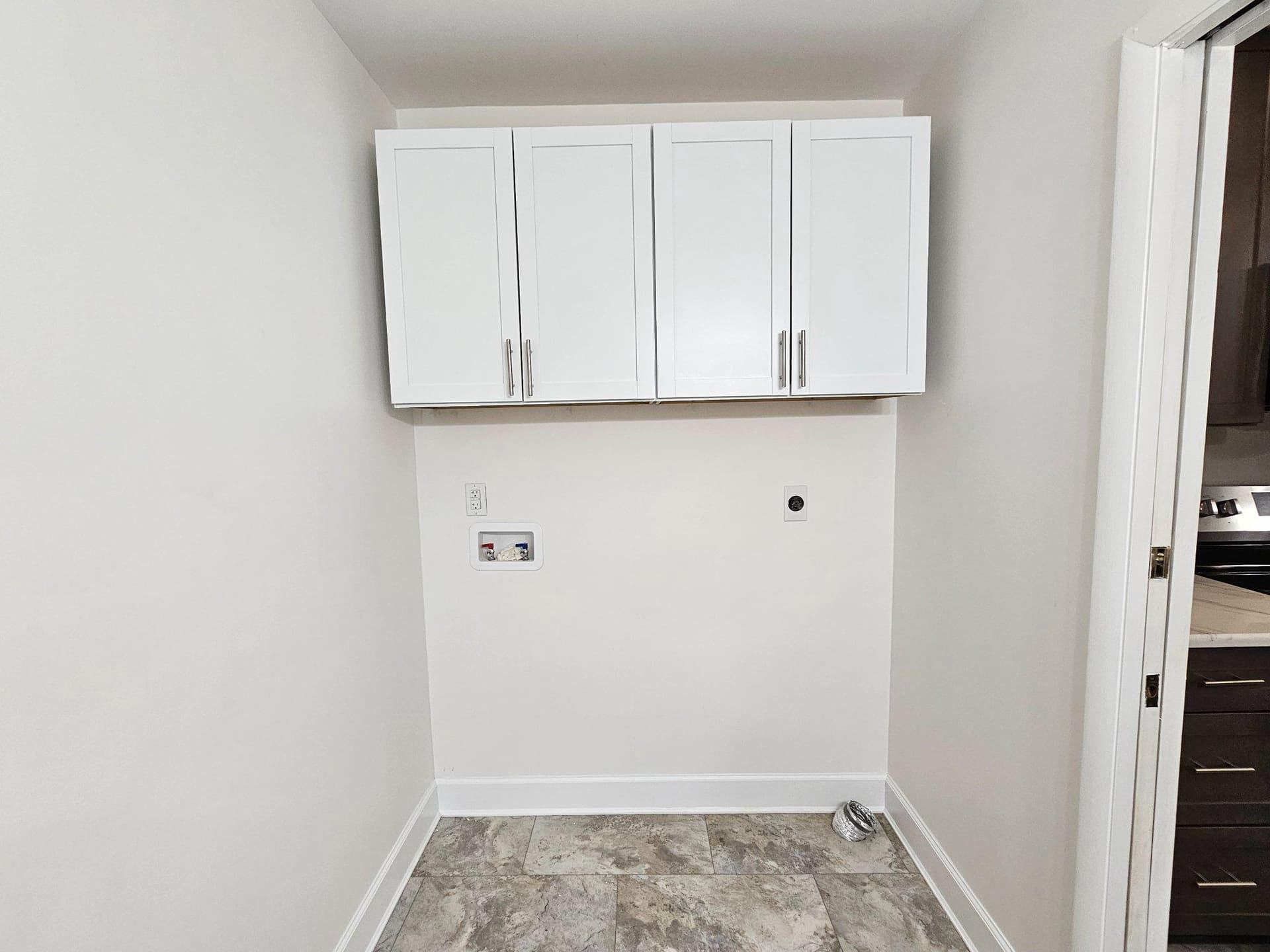 122 Hall Drive photo 27