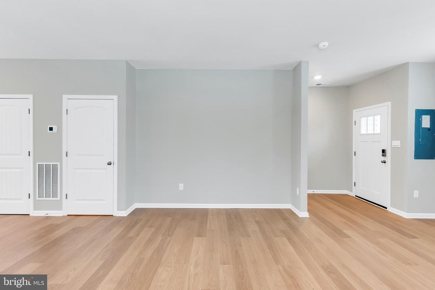 1408 Sugarplum Lane photo 6