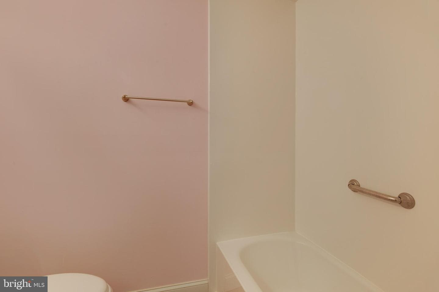 1018 Bayshore Court photo 23