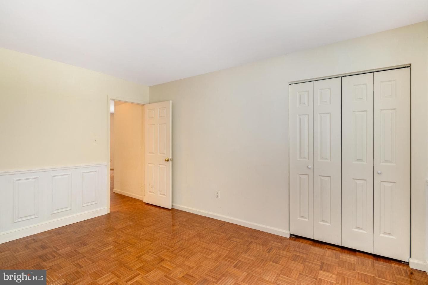 1018 Bayshore Court photo 31