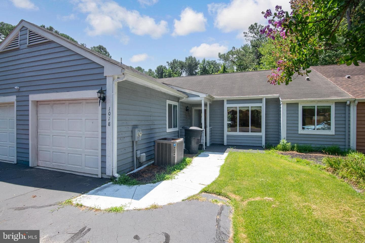 1018 Bayshore Court photo 5