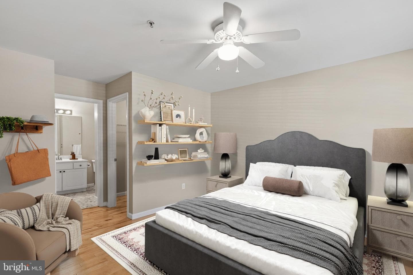 909 Zircon Court photo 19