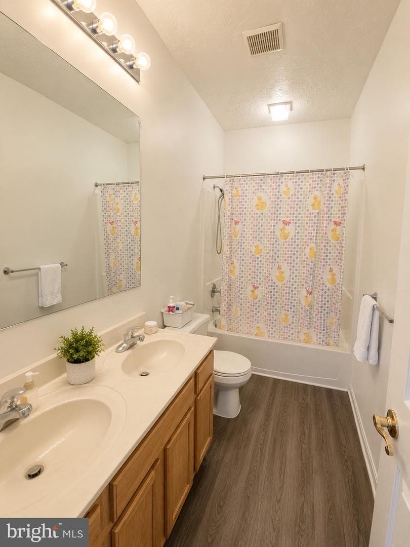 9036 Executive Club Drive photo 14