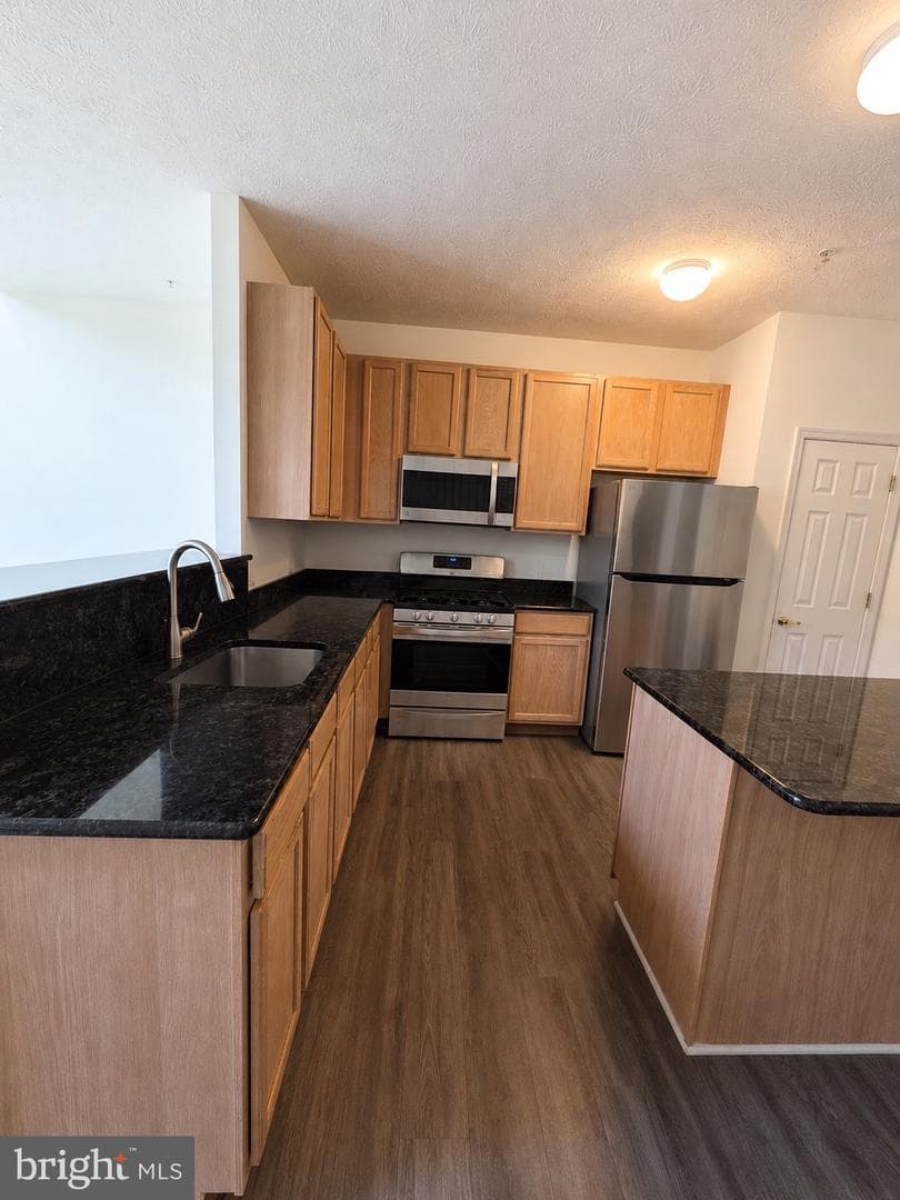 9036 Executive Club Drive photo 5