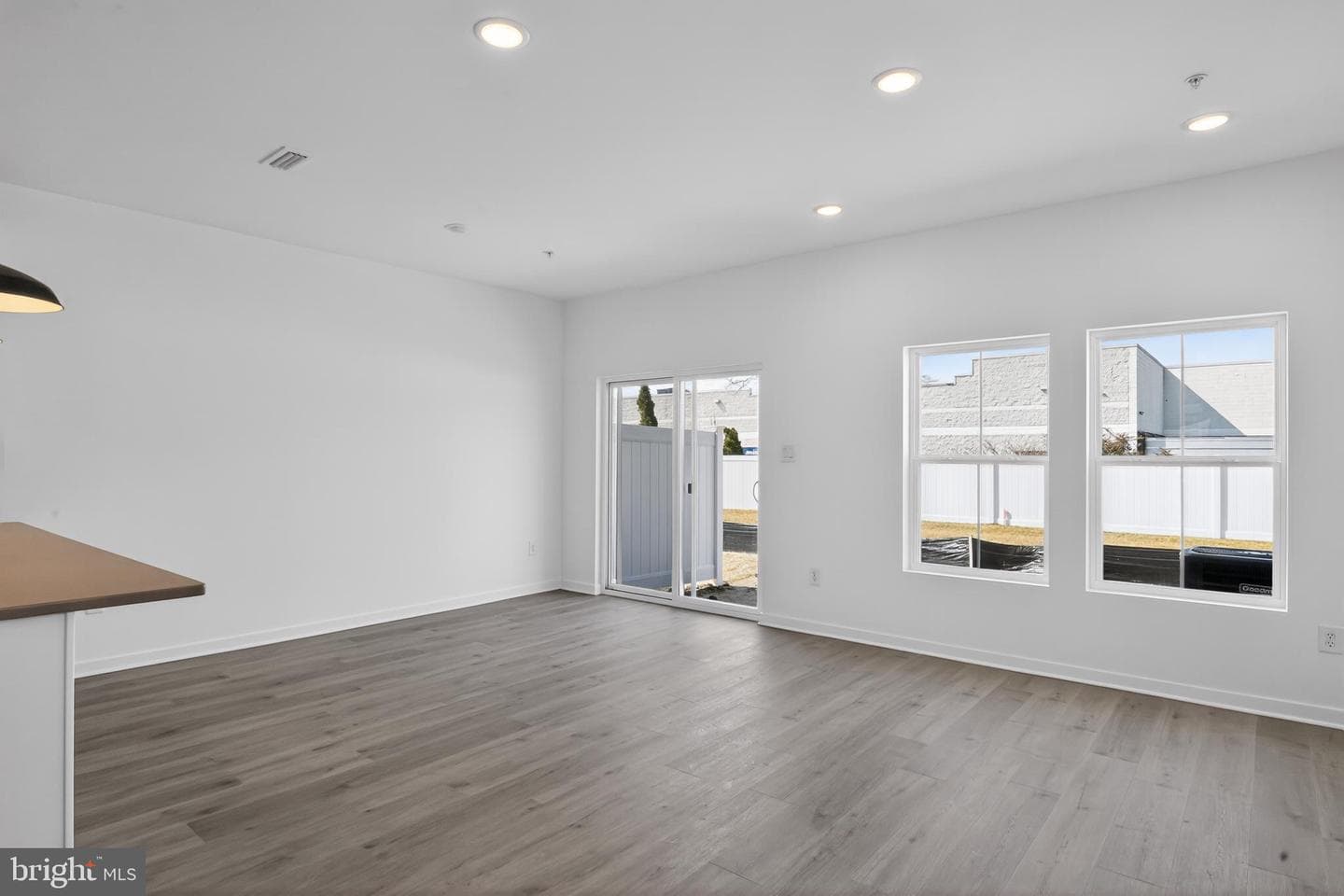 306 Clement Loop photo 24