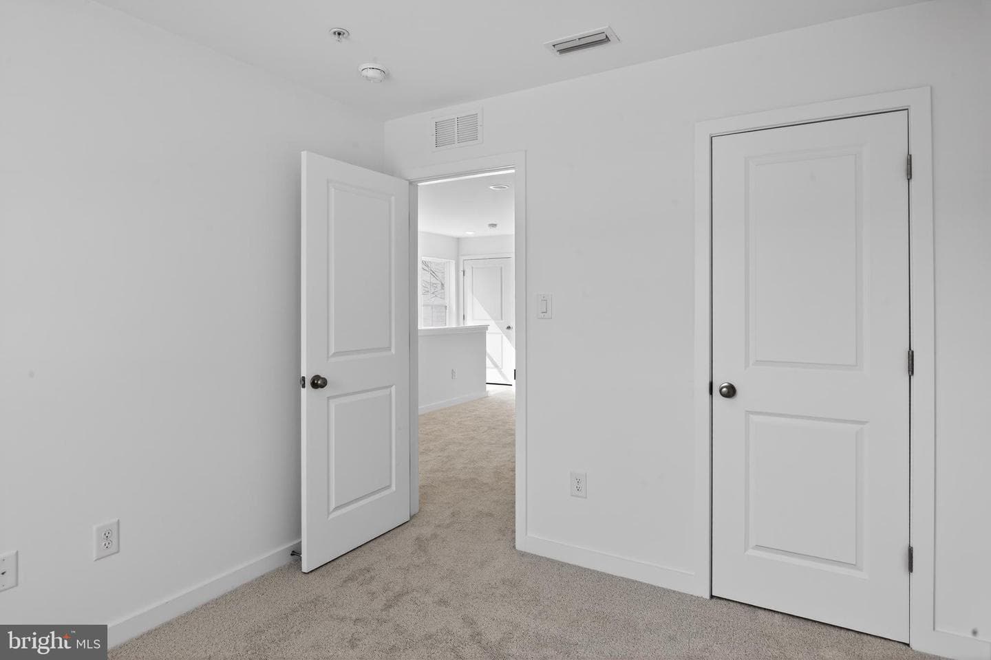 304 Clement Loop photo 19